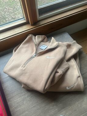 Nike Women's Tan Half-Zip Cropped Sweatshirt & Jogger Set